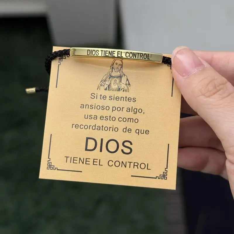 “God Is in Control”, Dios Tiene El Control Pulsera