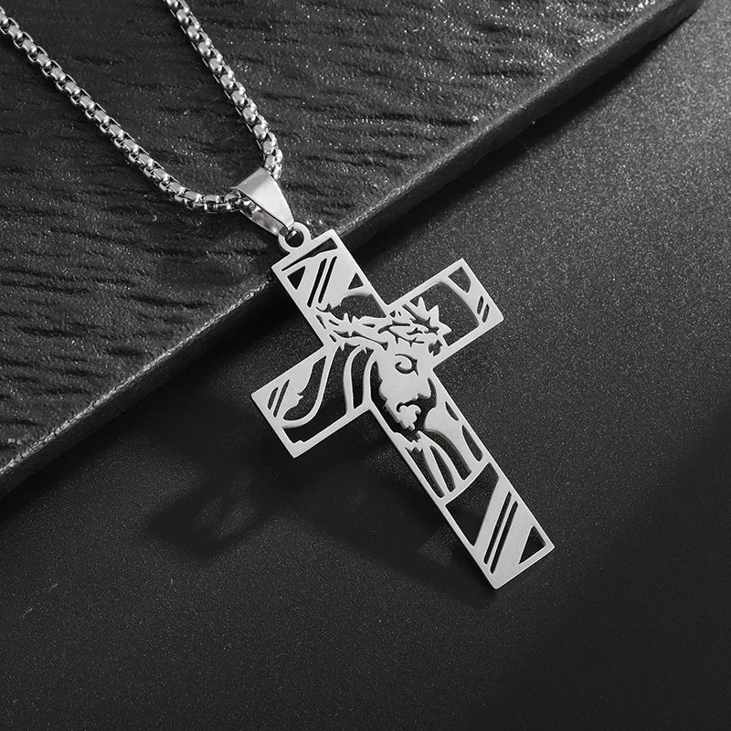 Philippians 4:13 Men's Cross Pendant Necklace