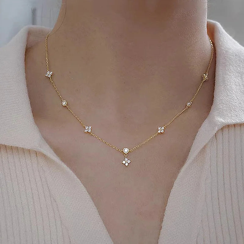 Dainty Leaf Necklace