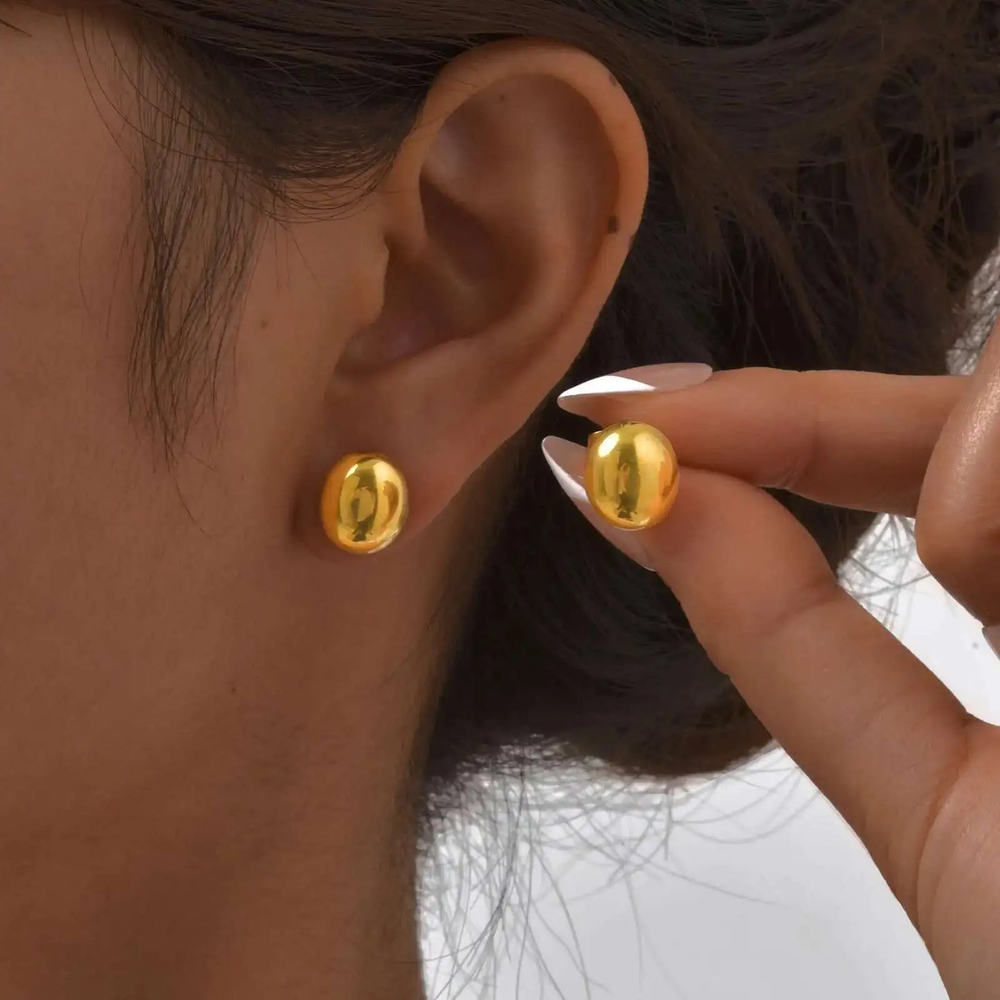 Oval Stud Earrings