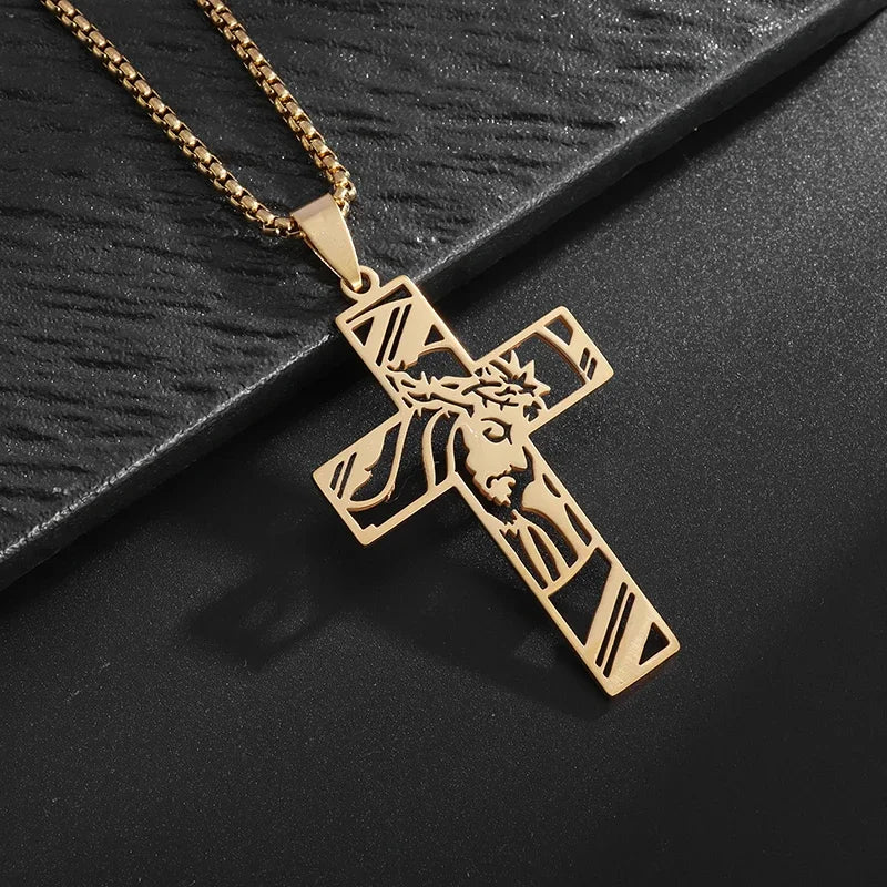 Philippians 4:13 Men's Cross Pendant Necklace